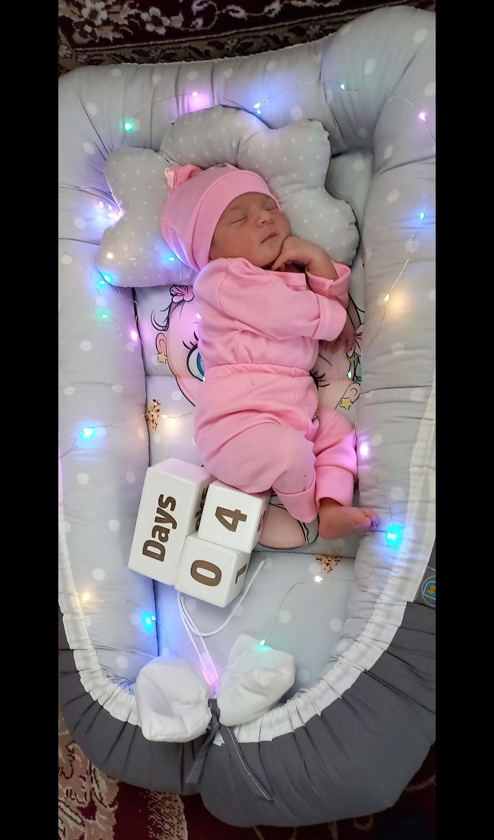 متولد شدن نوزاد آیسان مولابیگی