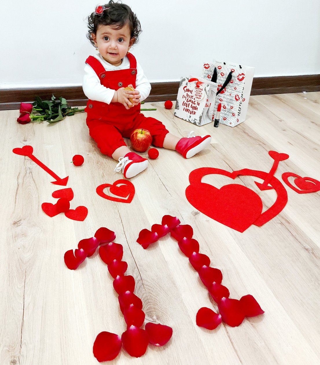 تم و تزیینات عاشقانه رستا احمدی