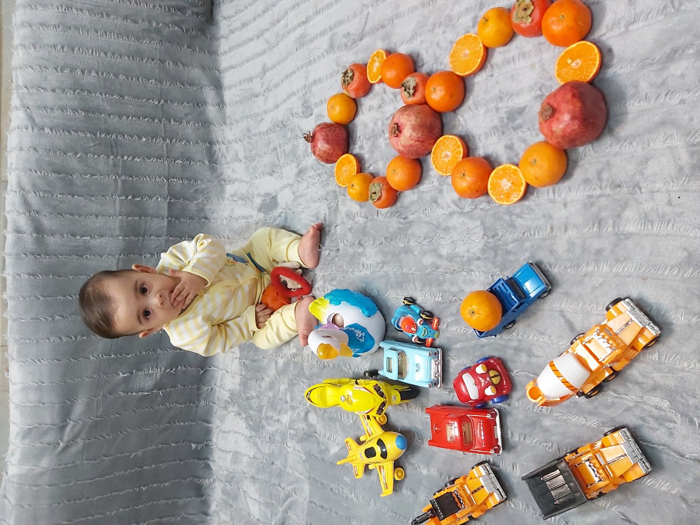 ایستادن نوزاد مهدیار توکلی