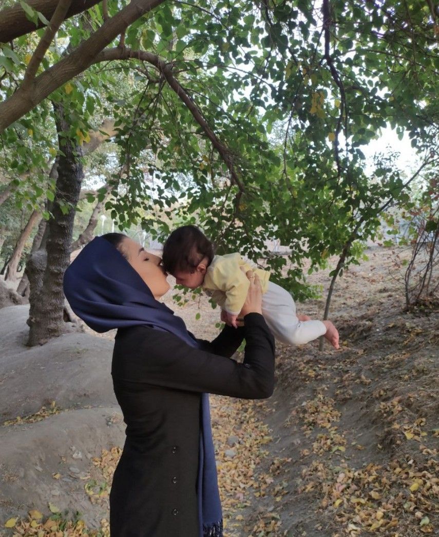 عکس نوزاد در سفر پرهام جهانگرد