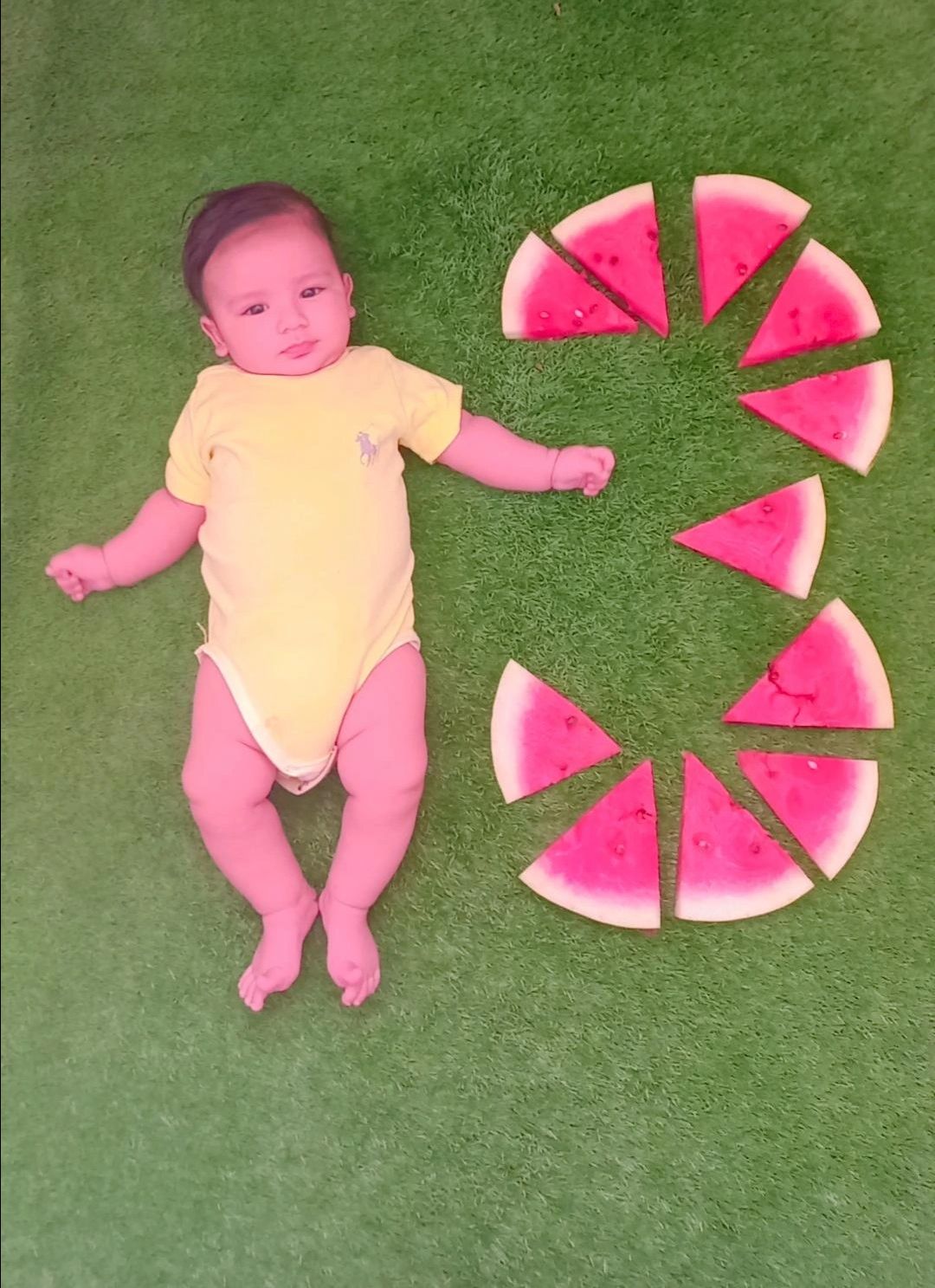 تم عکس تابستانی کودک آکای خجسته