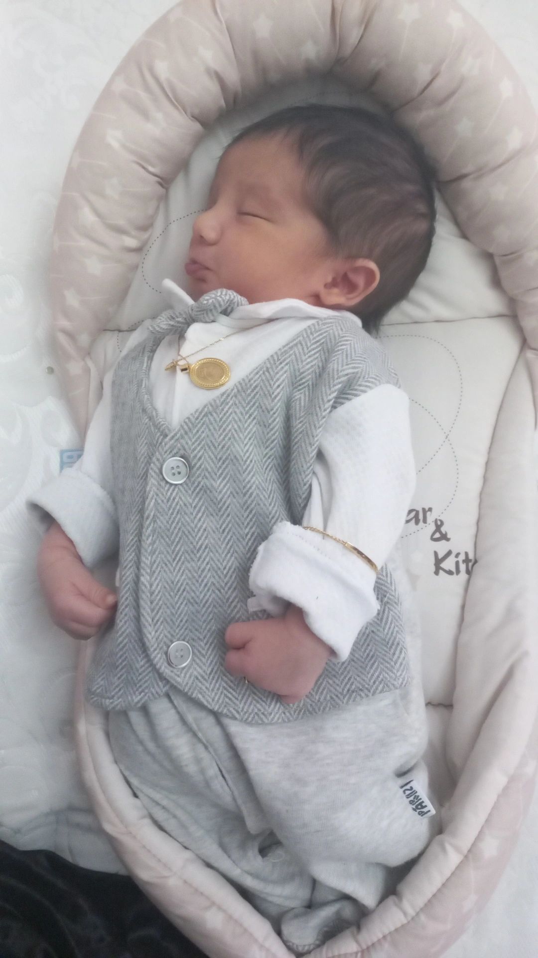 akay آکای خجسته