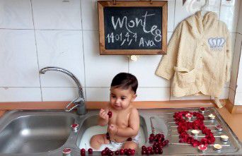 تم عکس تابستانی کودک آوا مانیان