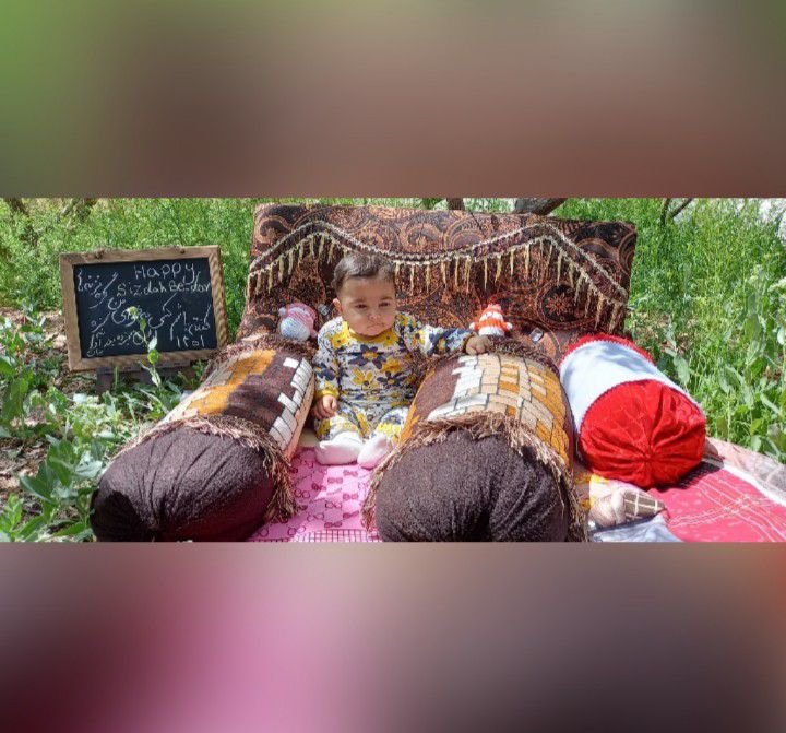 عکس سیزده بدر آوا مانیان