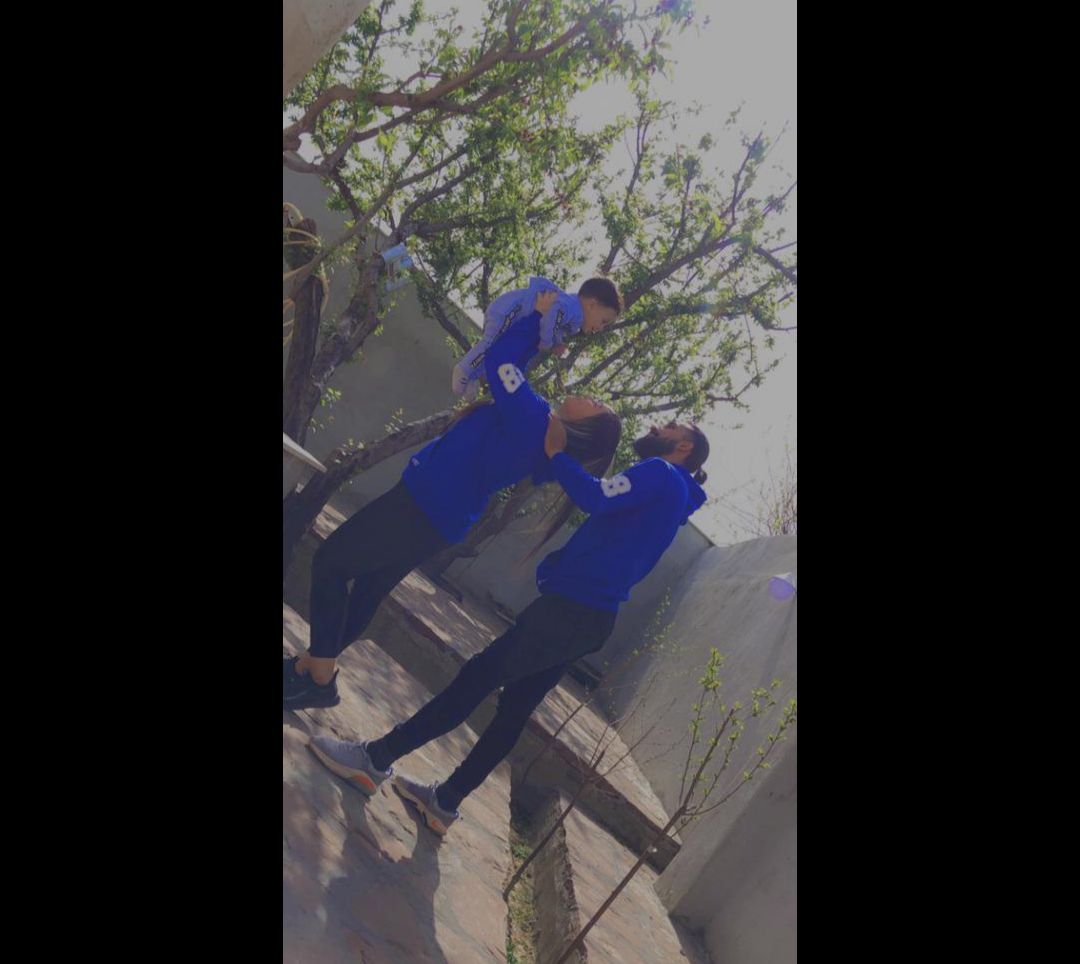 فروردین نیکان