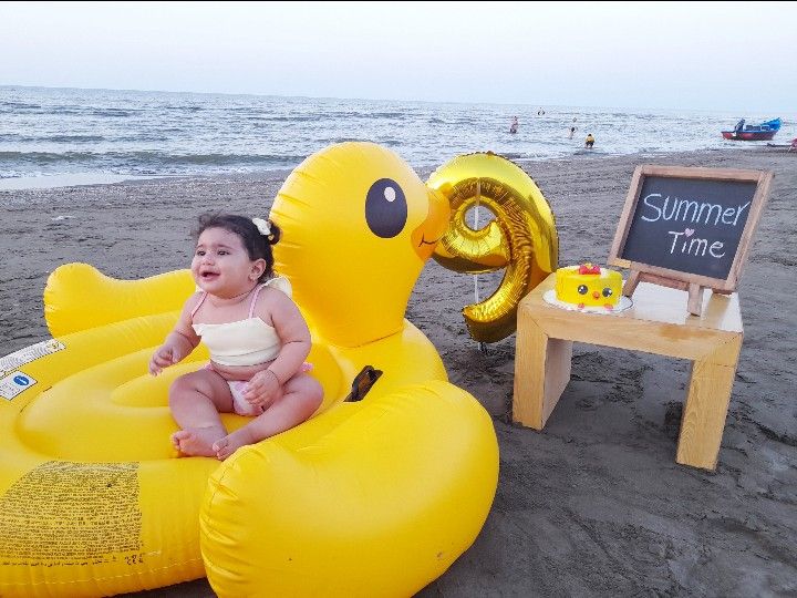 تم عکس تابستانی کودک اسرا عبدی