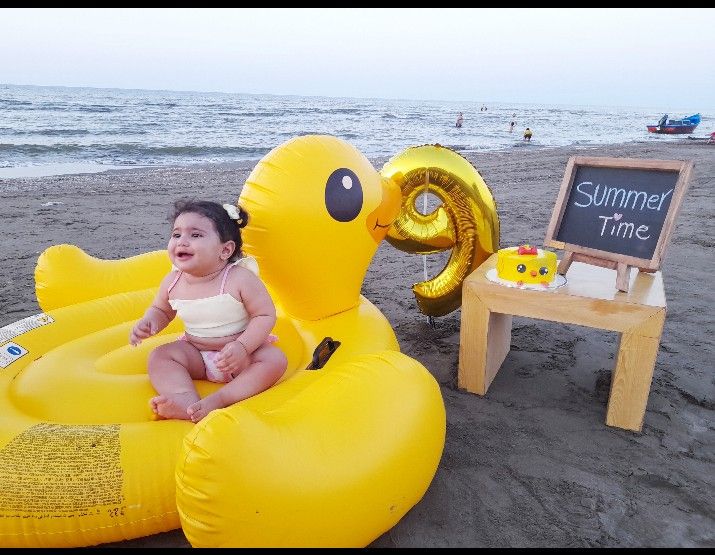 تم عکس تابستانی کودک اسرا عبدی