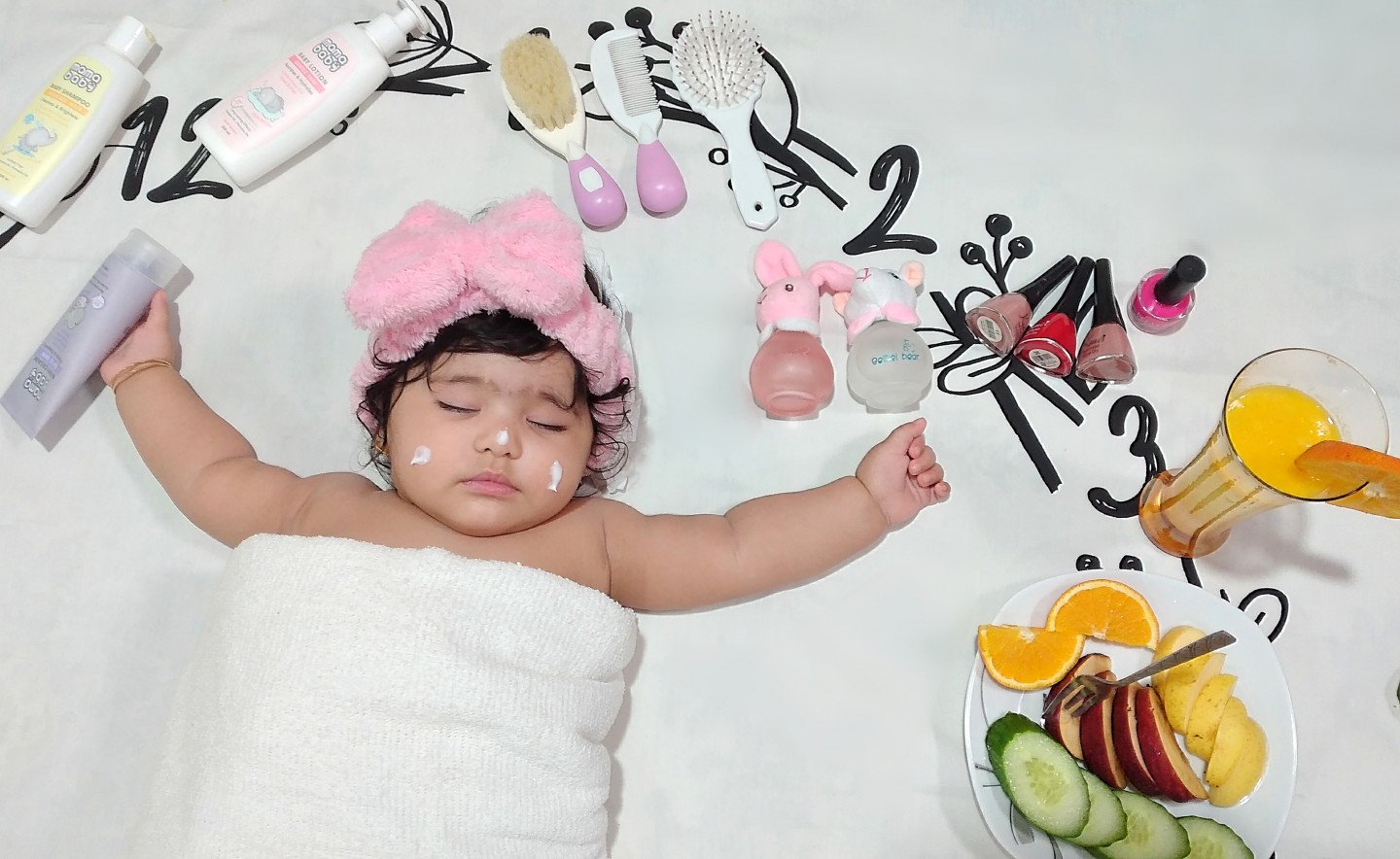 اولین نشستن نوزاد اسرا عبدی