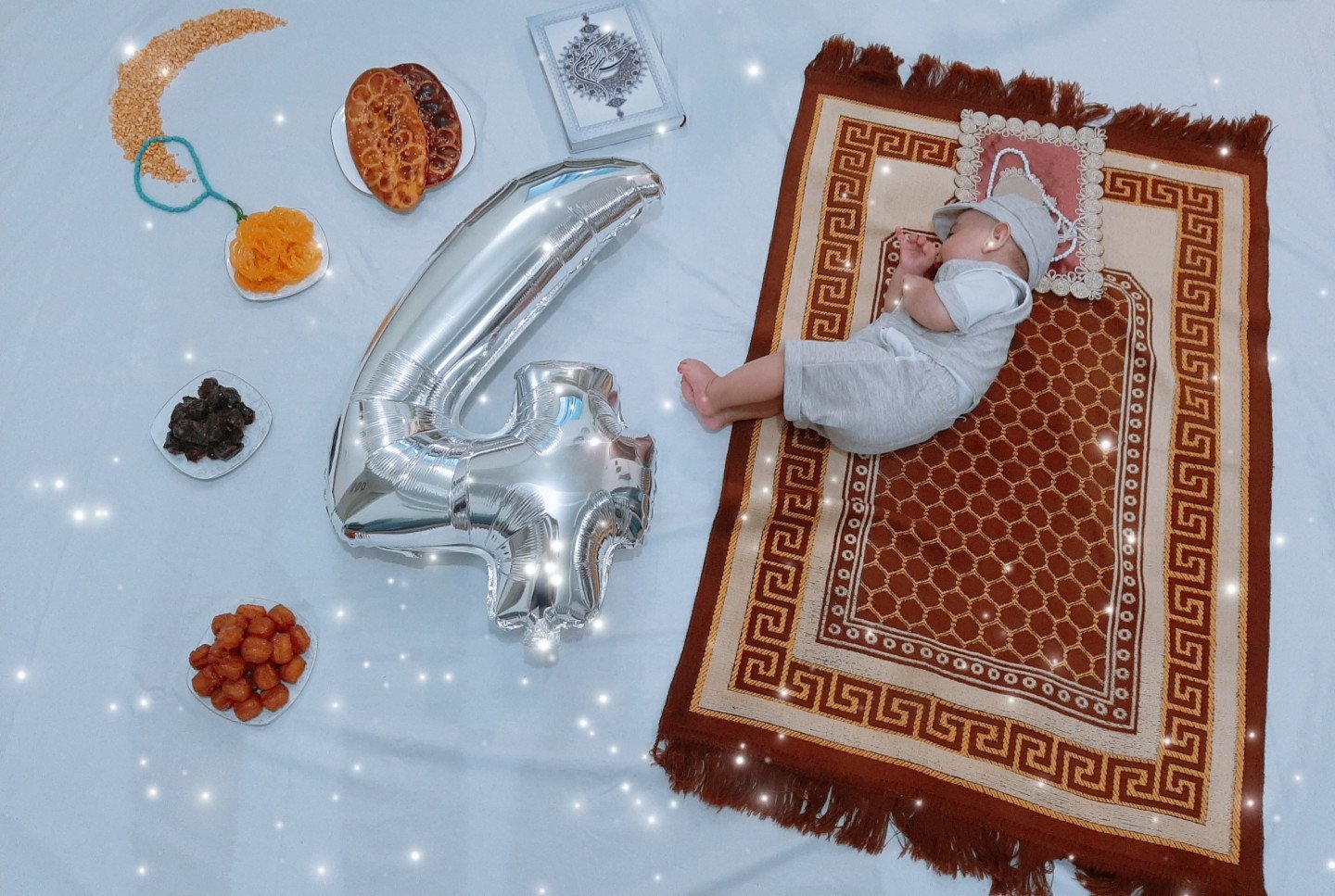 غلتیدن نوزاد بنیامین ازادی