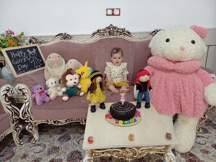 چشم-رنگی-مامان دل آرا دلیریان