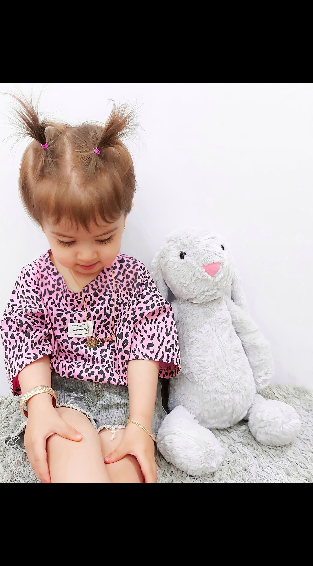 روز-دختر نوراعزیزی