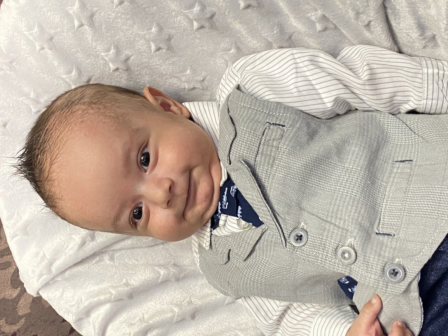 دو ماهگی نوزاد یاسان نهنگ زاده