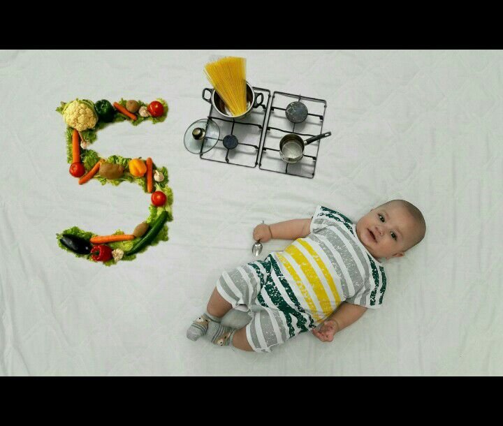 اولین-غذا-خوردن محمد امین