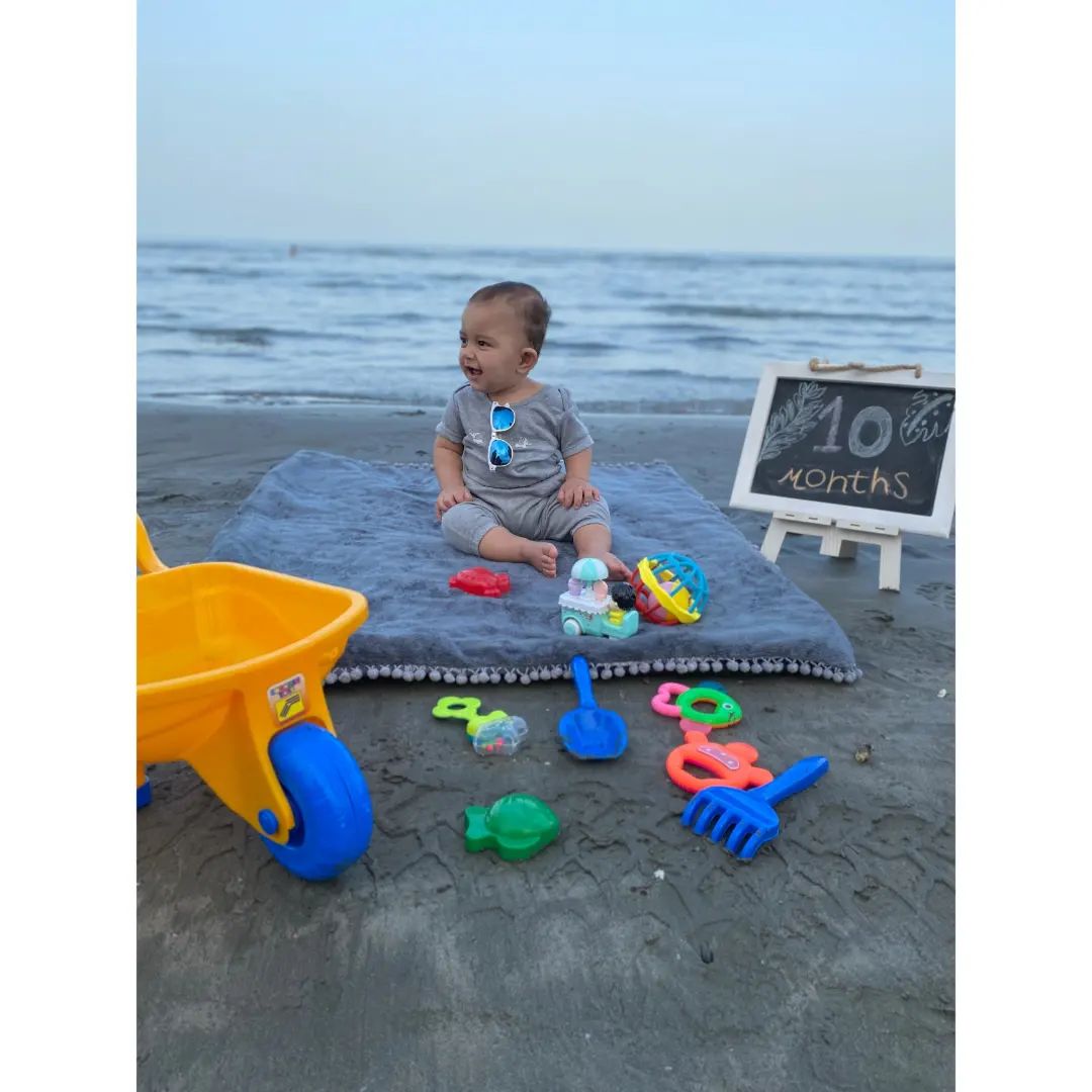 تم عکس تابستانی کودک ارتا رشتبری