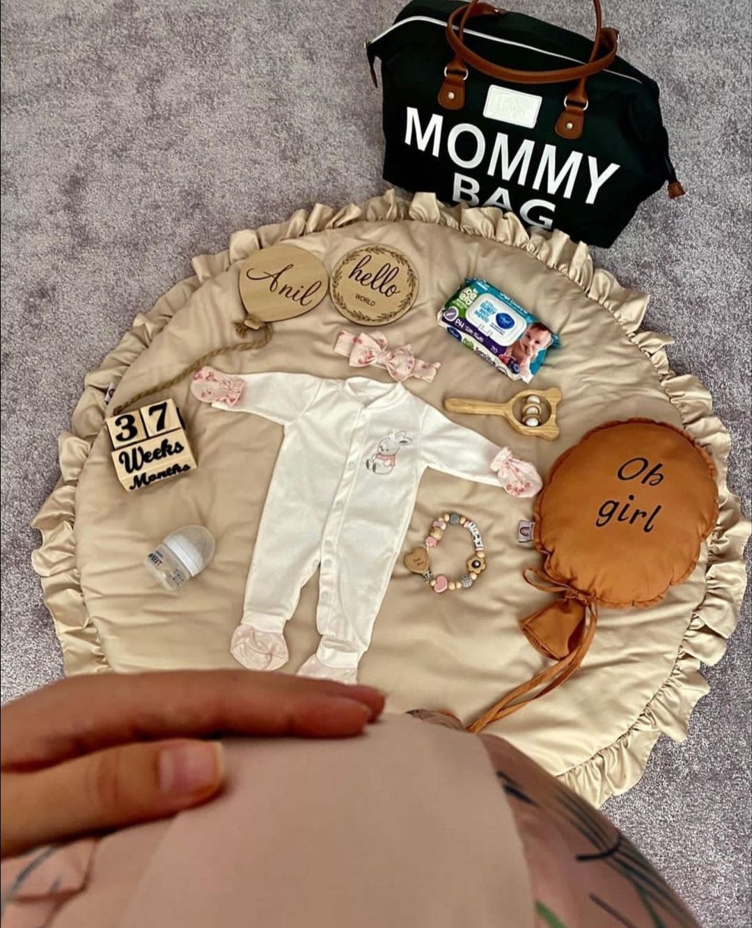 توی شکم مامان بارین ساکی