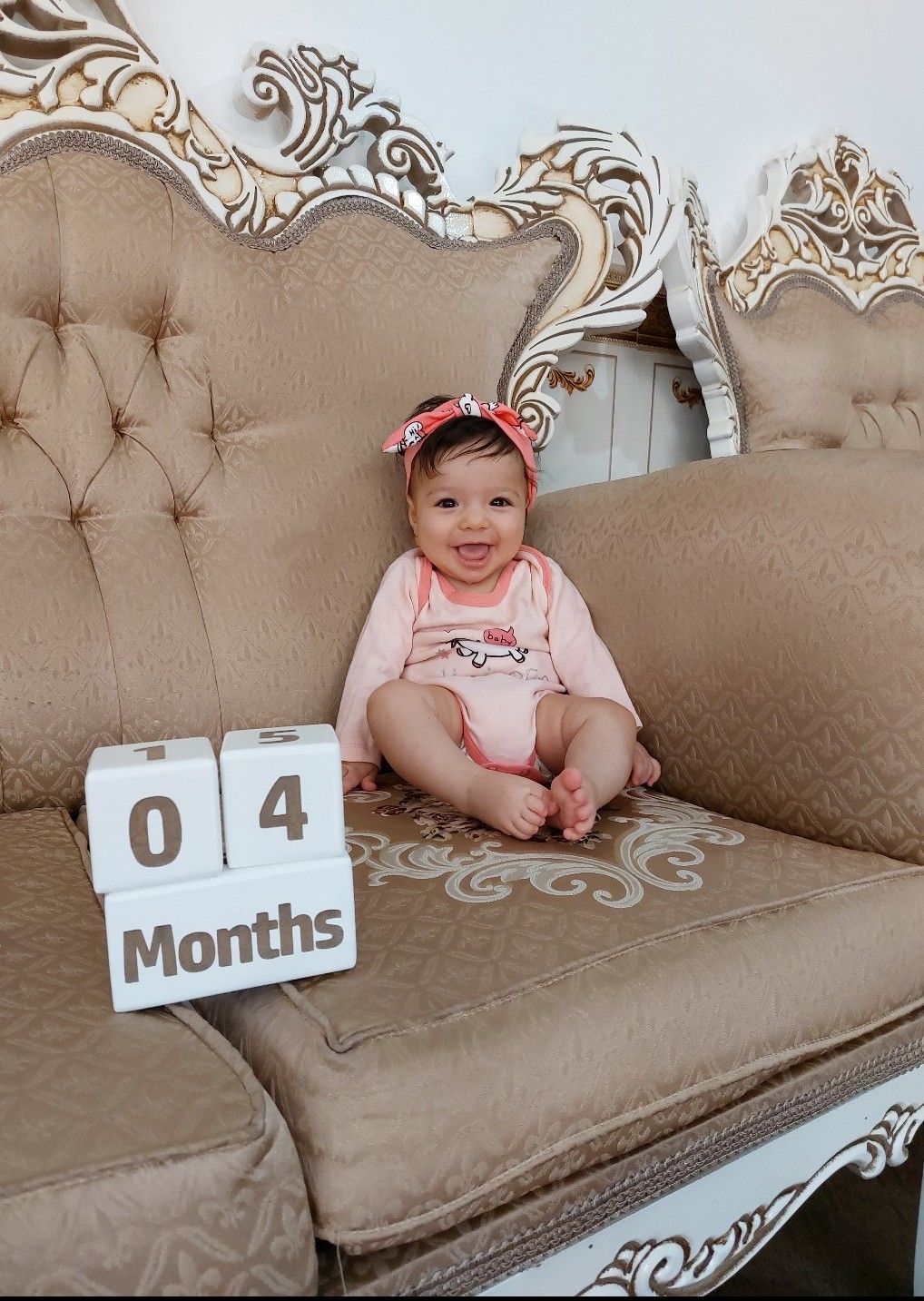 مکعب تاریخ‌شمار آیلین رضایی