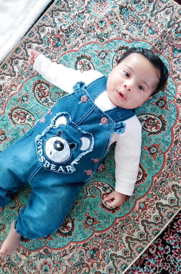 اولین خنده نوزاد مَهدی سرتک زاده