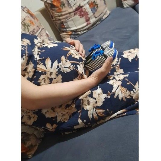 توی شکم مامان nikan