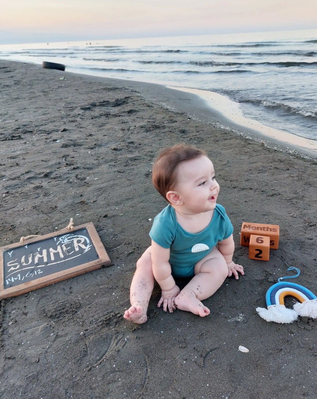 هفت-ماهگیت-مبارک آوین