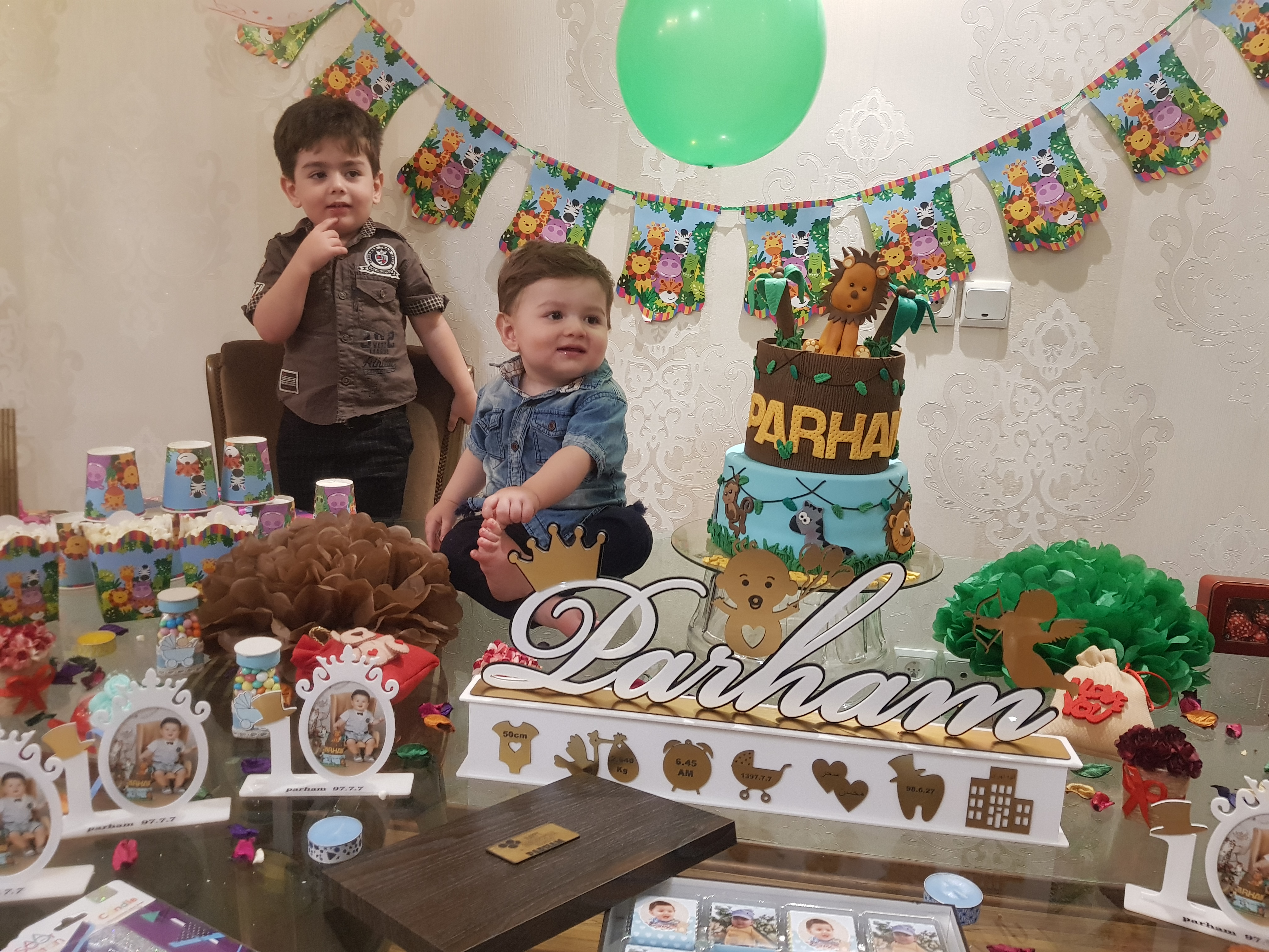 دوازده ماهگی نوزاد پرهام یزدیفر