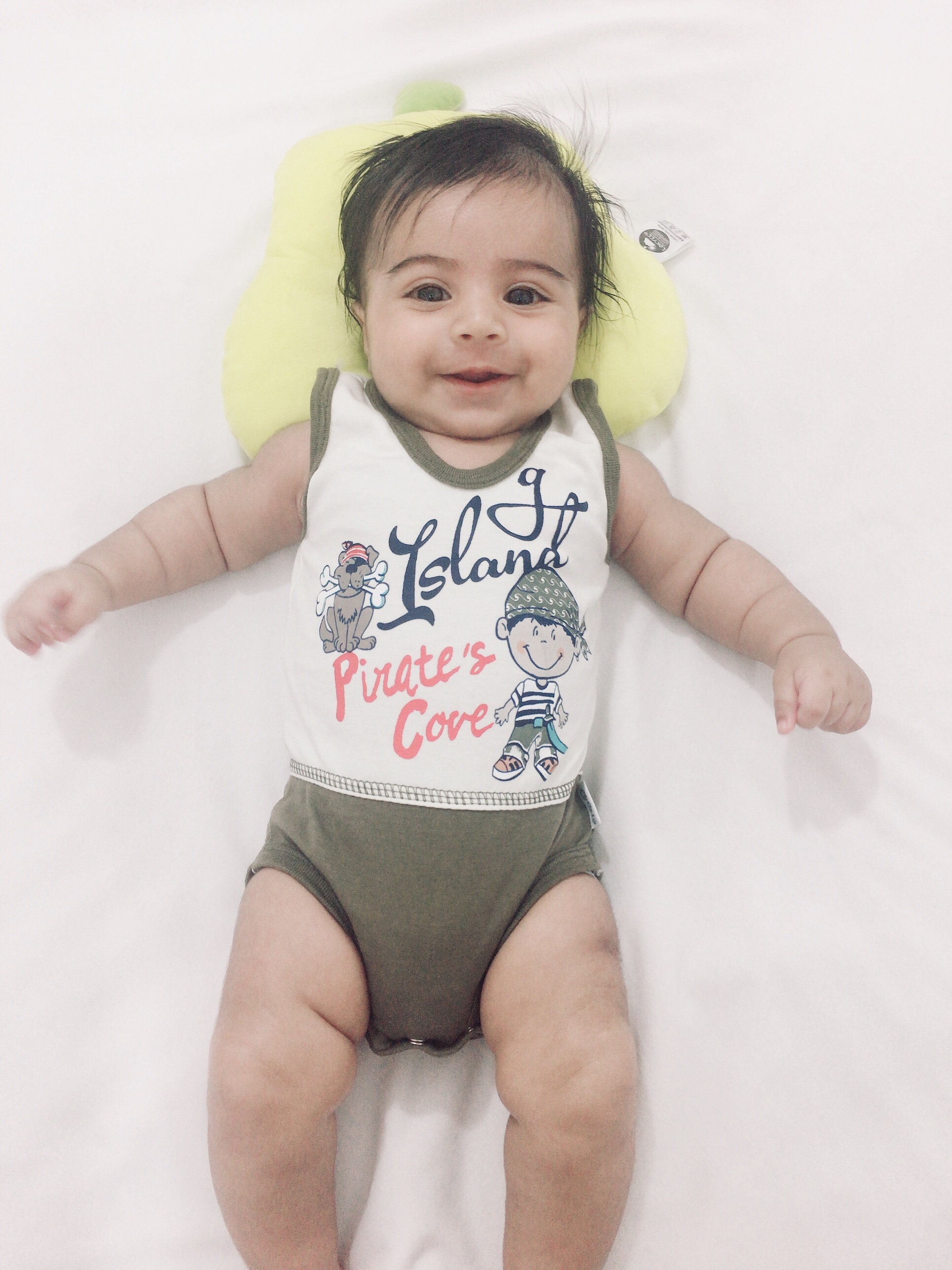 اولین خنده نوزاد نویان کمالی نسب