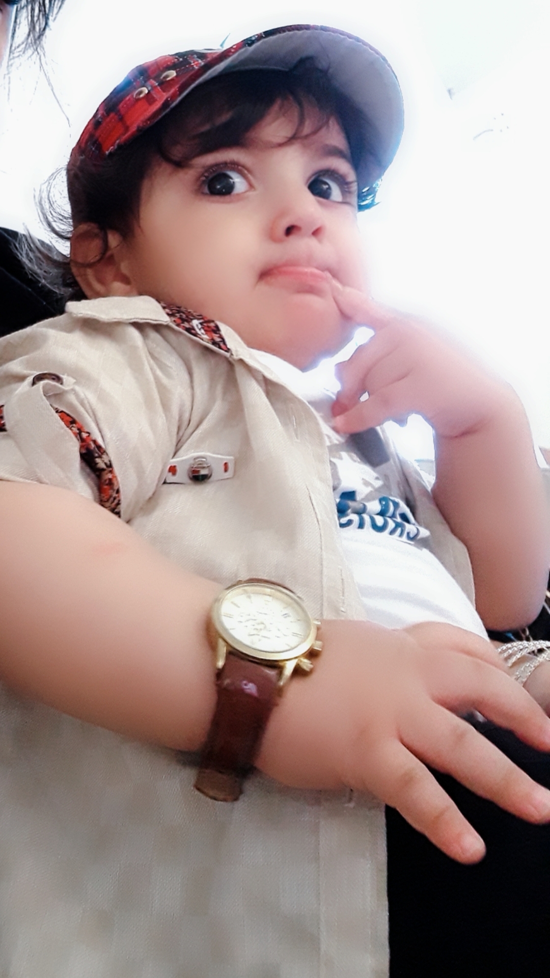 یازده ماهگی نوزاد آراد آزاد