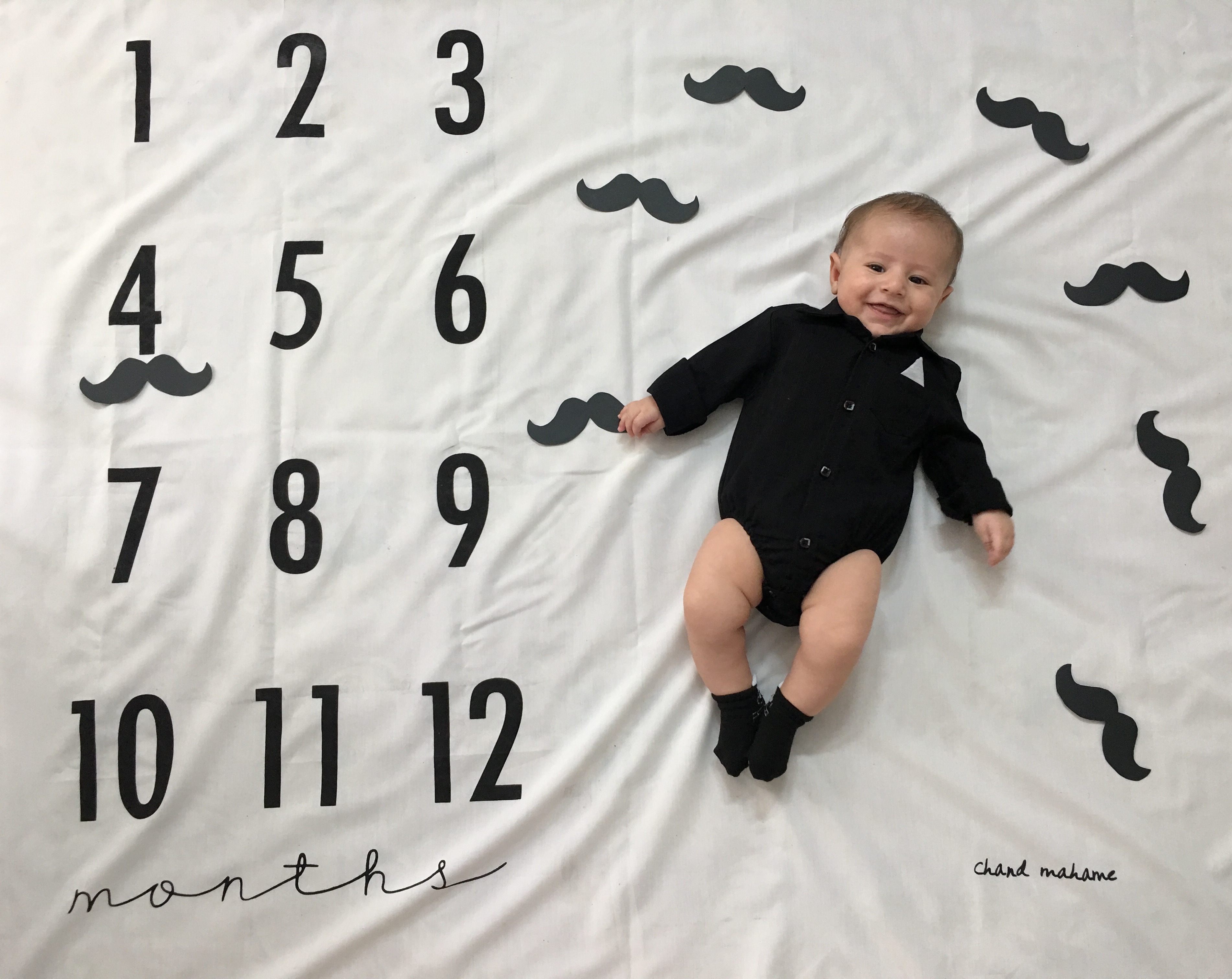 پارچه ماهگرد نوزاد طرح کلاسیک سورنا مقديد