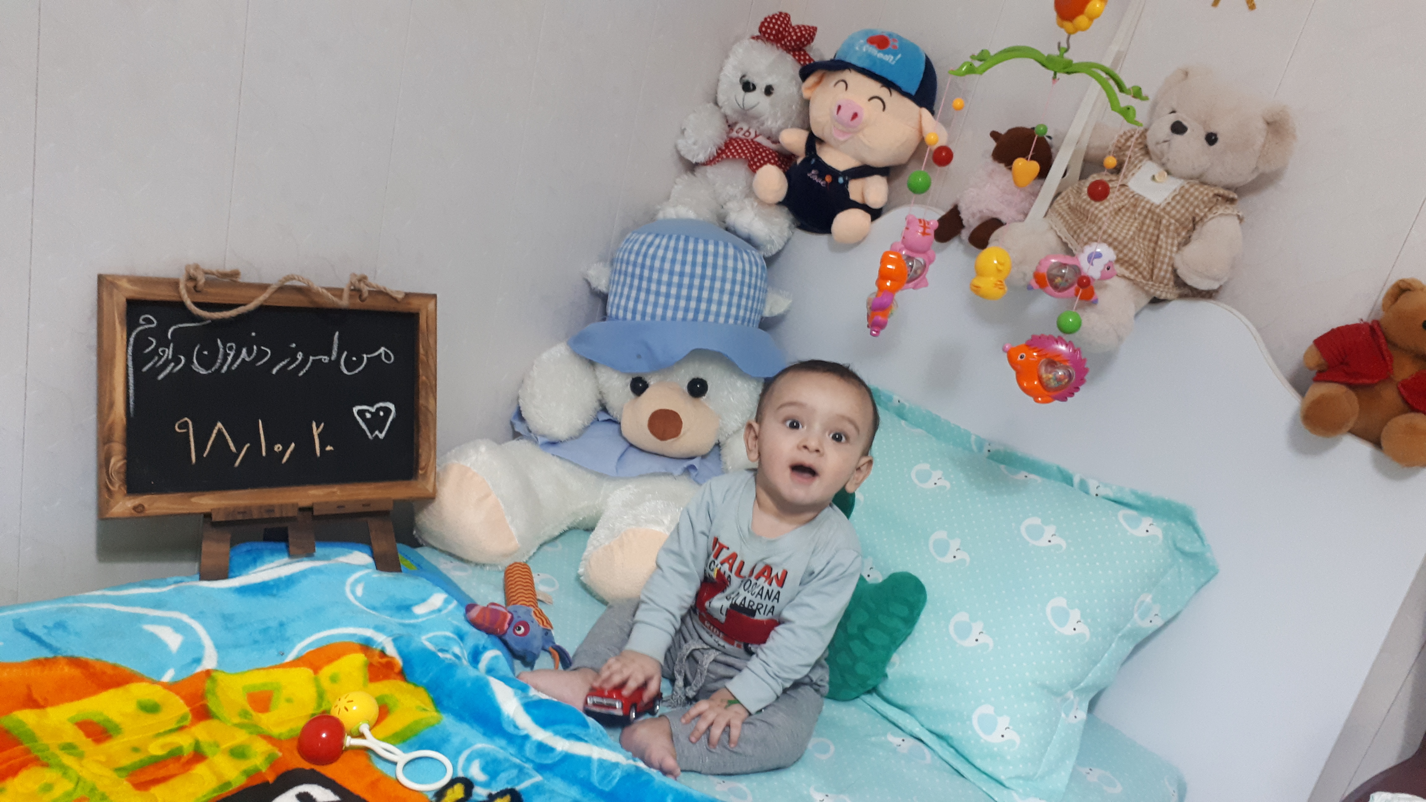 عکس نوزاد پسر فرهان آذین