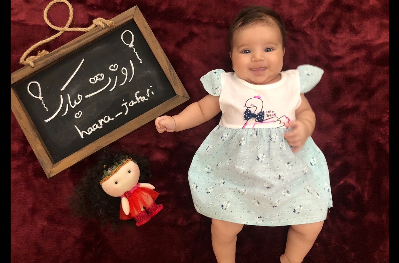 دو ماهگی نوزاد هانا جعفری