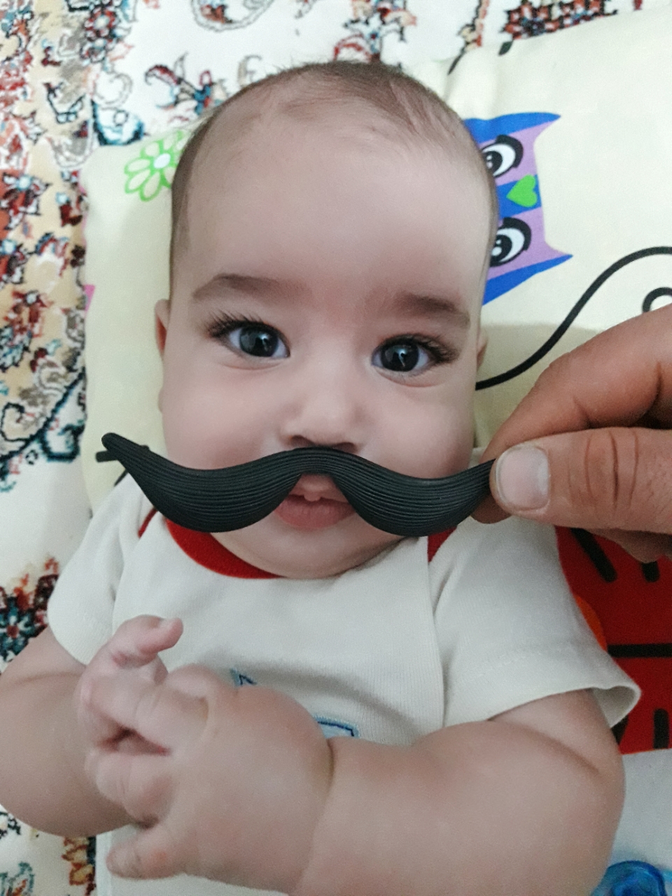 غلتیدن نوزاد ویهان کبیری رهنی