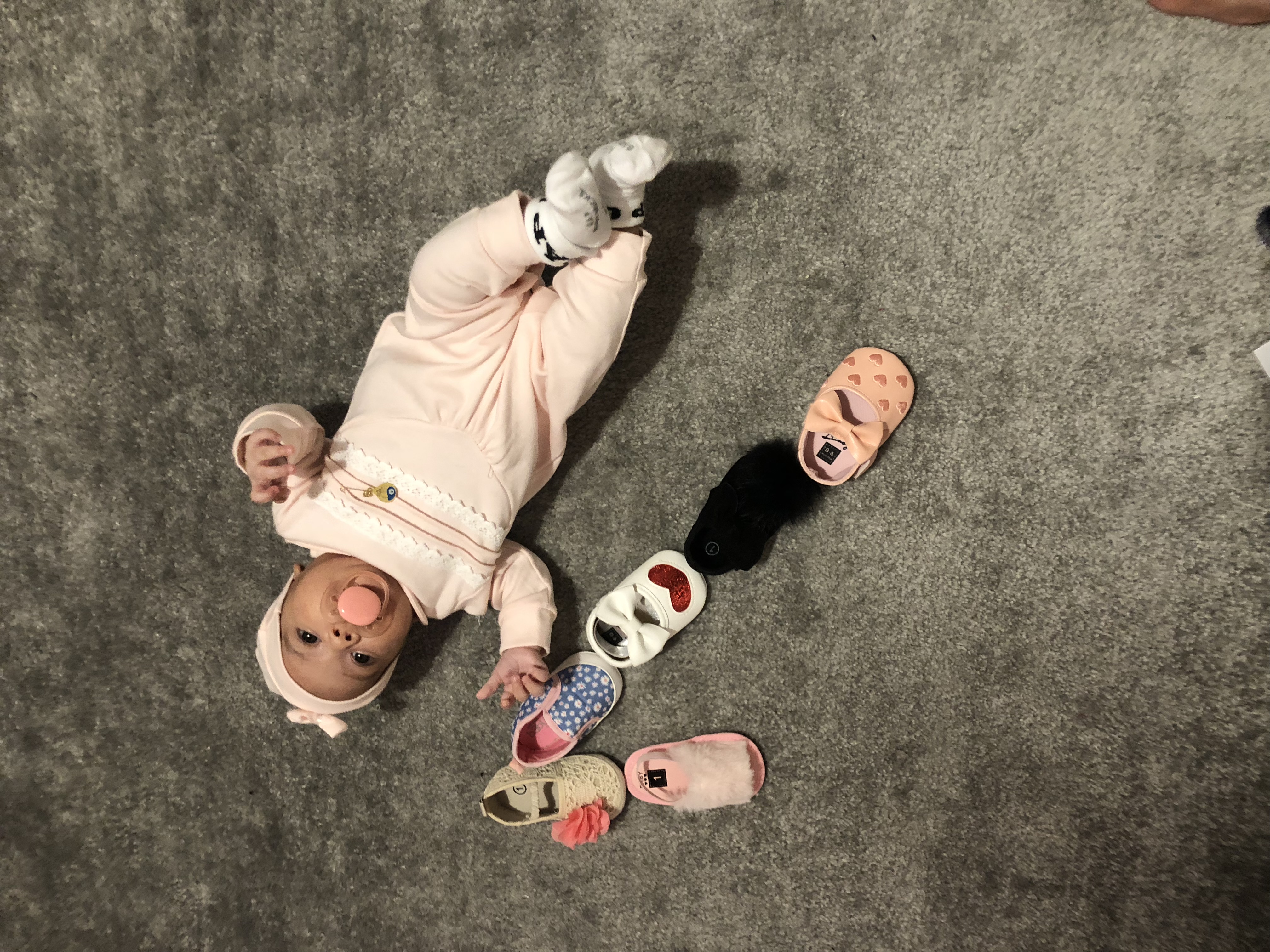 اولین خنده نوزاد مانيا قلندر