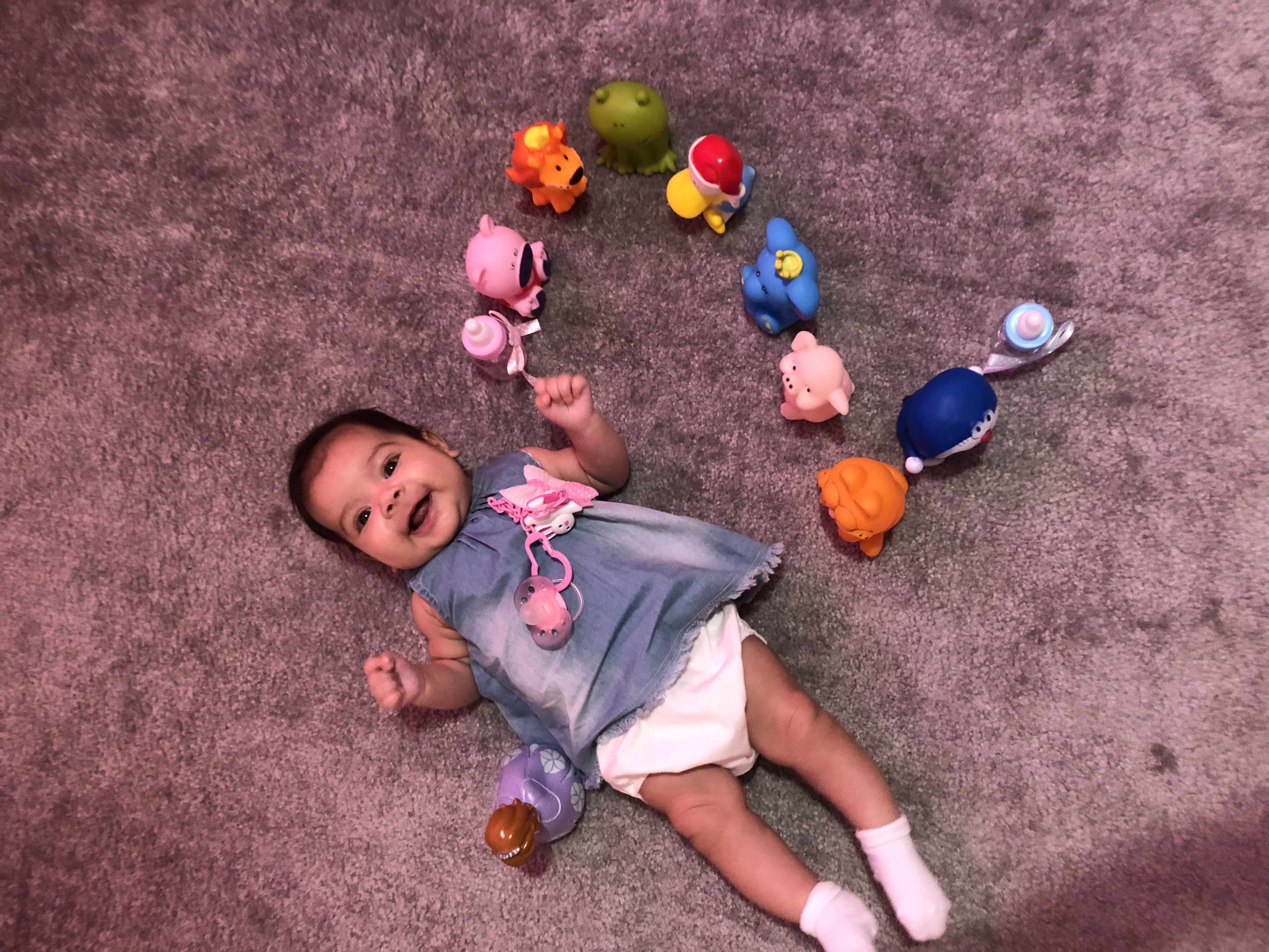 دو ماهگی نوزاد مانيا قلندر