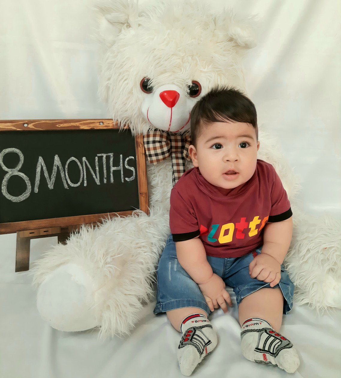 هشت ماهگی نوزاد محمد سبحان دریایی